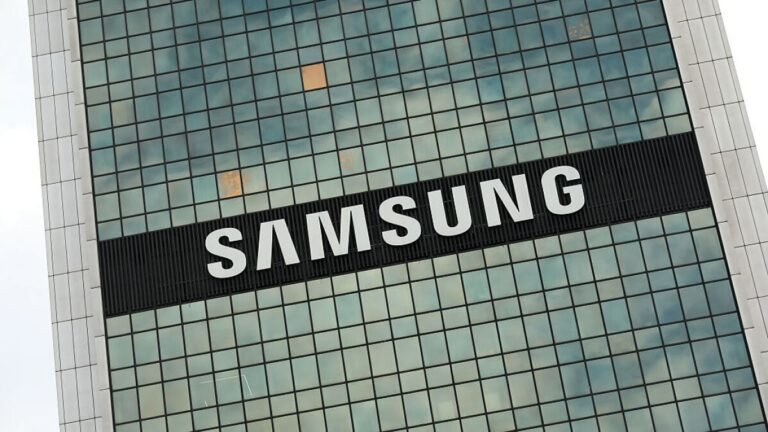 Nuove informazioni trapelate rivelano che i dispositivi Samsung Galaxy Watch 9, Fold 8 e i Galaxy Occhiali faranno il loro debutto durante l’evento Unpacked di luglio.