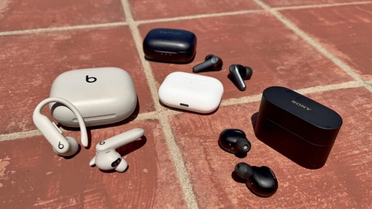 Ho testato numerosi tipi di auricolari, ma le mie preferite sono queste tre alternative agli AirPods.