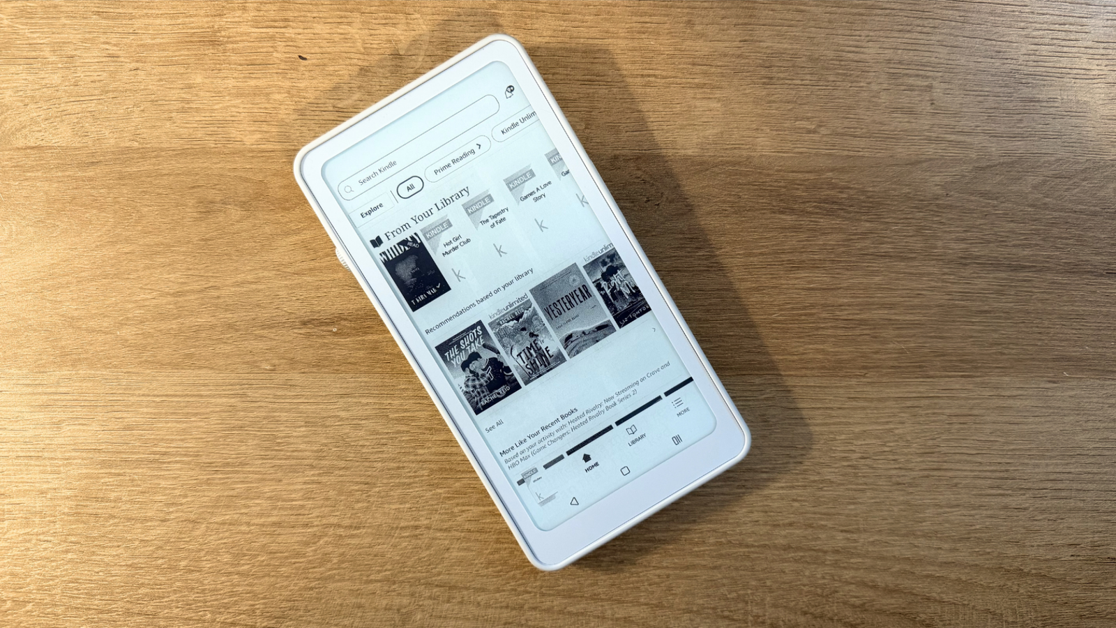 The Kindle home page on a Durobo Kindle e-reader.